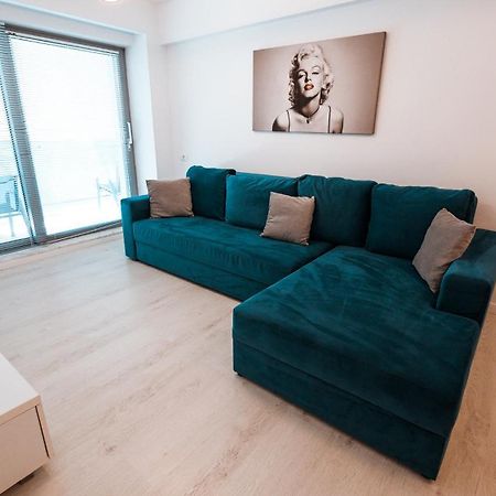 Wave 3 Promenada Apartments Нэводари Экстерьер фото