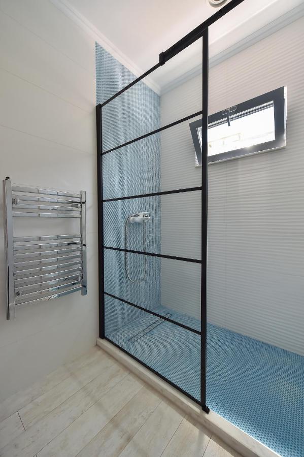 Wave 3 Promenada Apartments Нэводари Экстерьер фото