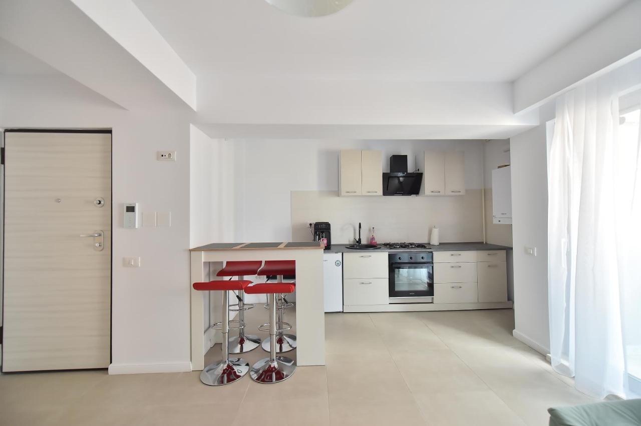 Wave 3 Promenada Apartments Нэводари Экстерьер фото